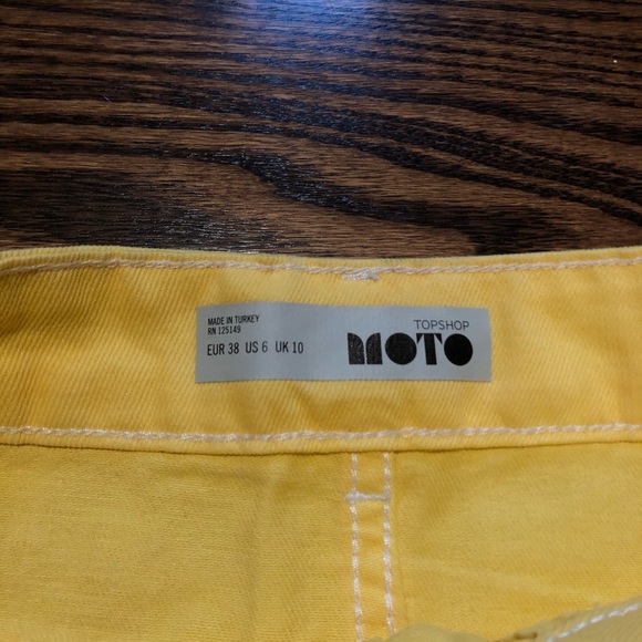 Cute yellow jean skirt! - Picture 3 of 3